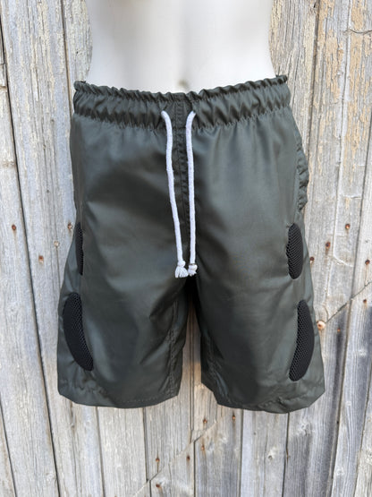 SHORT EN NYLON (VERT)