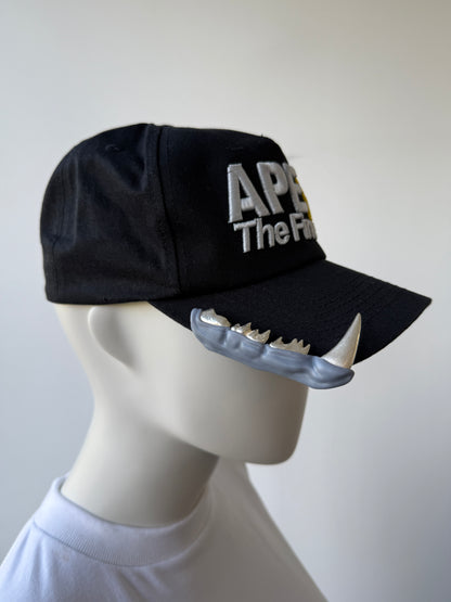 APEX CAP • FANGS