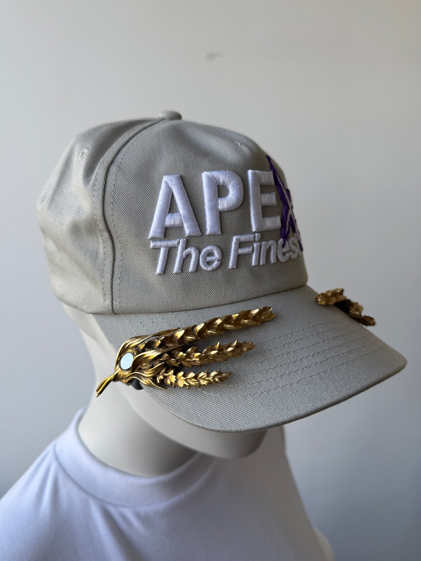 APEX CAP • WHEAT