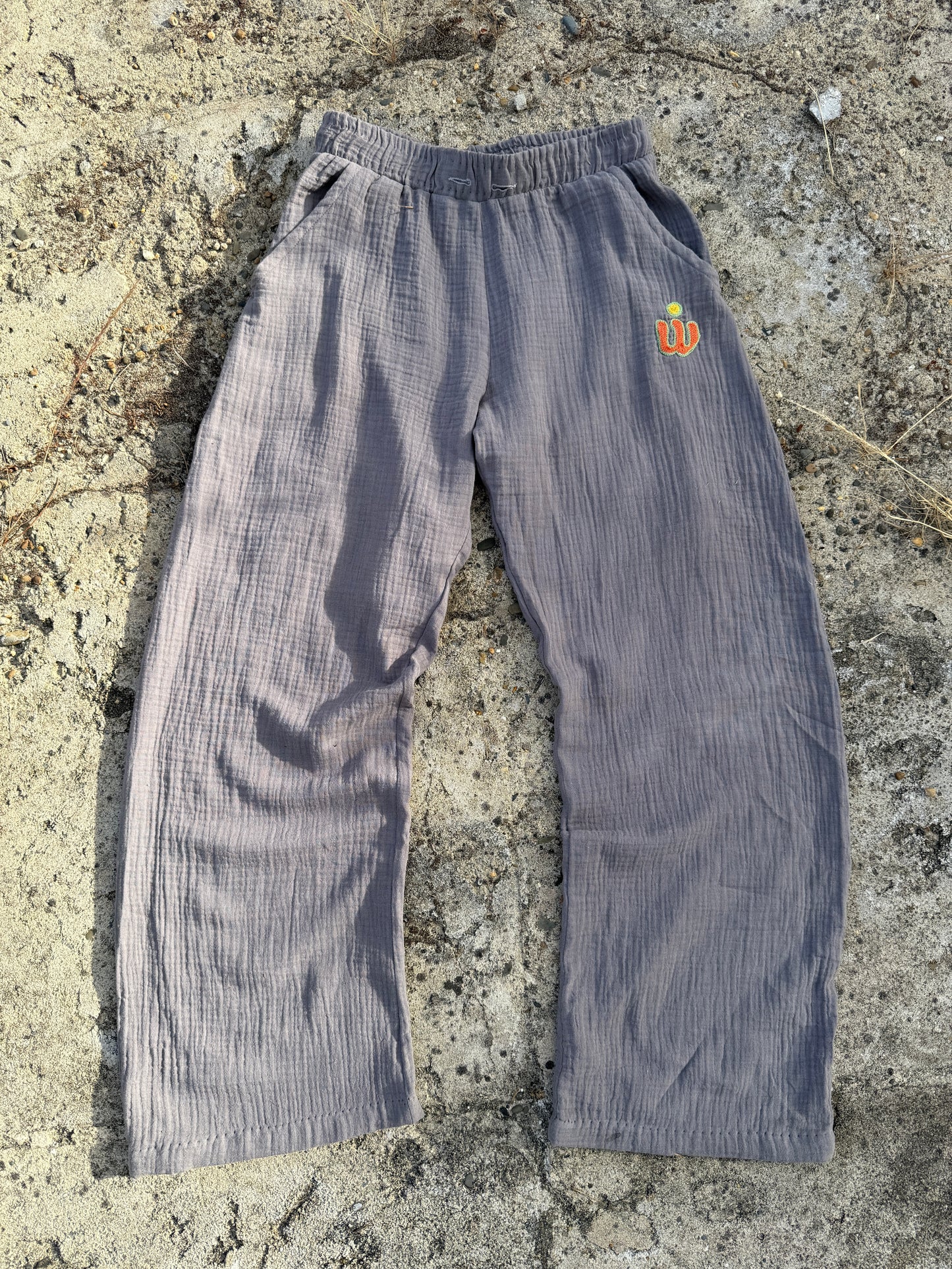 SUMMER GAZE PANTS (GRIS)